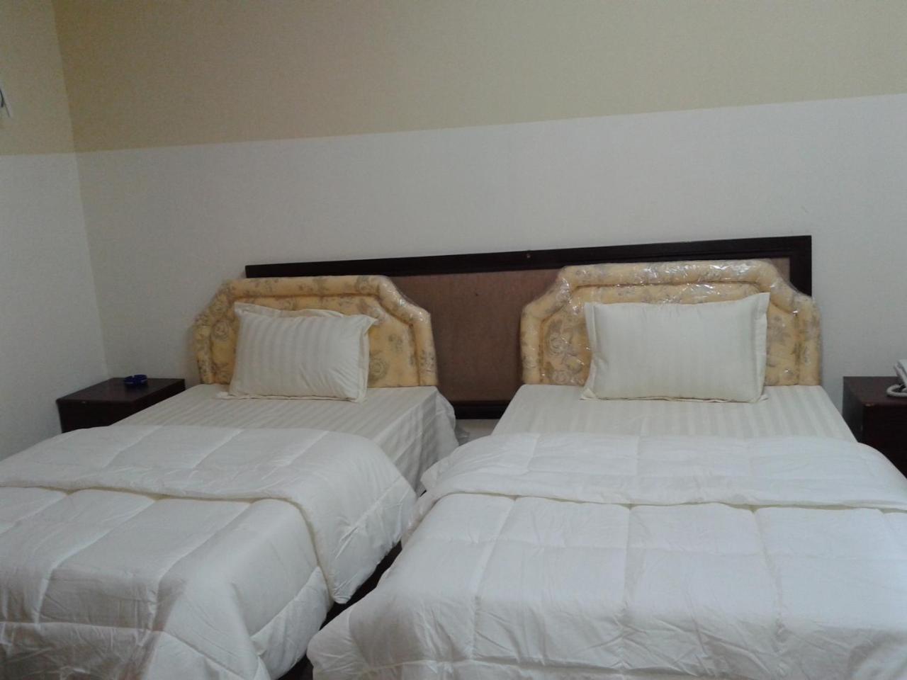 Al Ghazlan Hotel Sinaw Ruddah Exterior photo