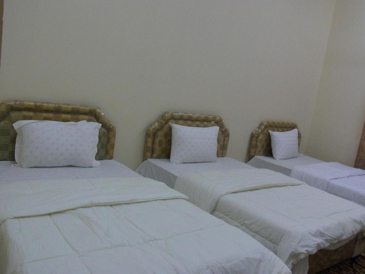 Al Ghazlan Hotel Sinaw Ruddah Exterior photo